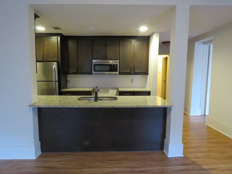 519 E Capitol Ave #2C — Photo 26