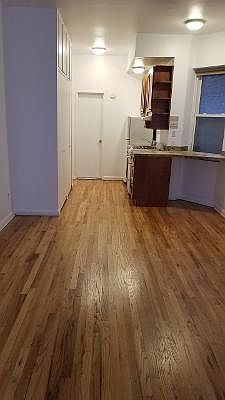 5th image of 216 E 77th St APT 2A