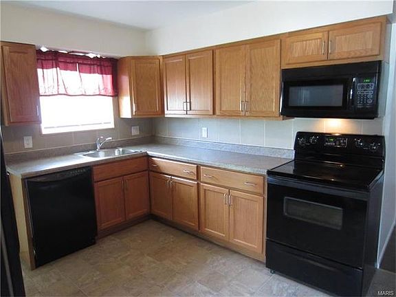 2nd image of 4600 Seibert Ave