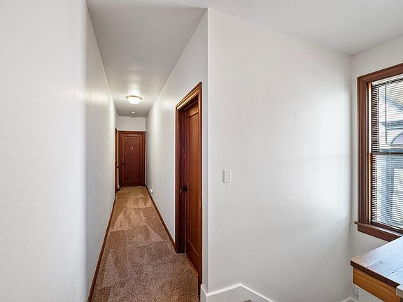 3rd image of 616 N C St #3