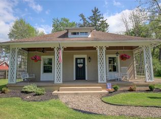 5063 Lake Shore Rd, Hamburg, NY 14075