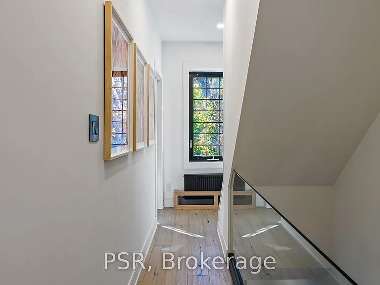 53 Palmerston Ave — Photo 23