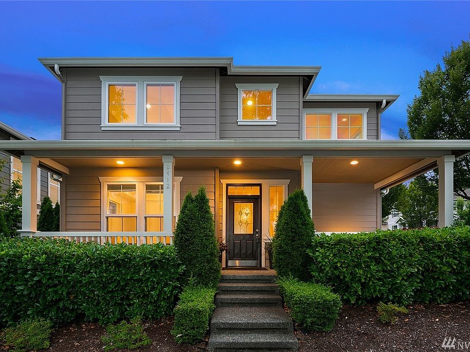 1st image of 2412 30th Ave NE