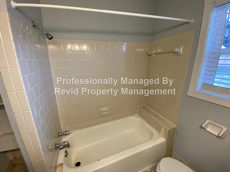 189 N Auburndale Pl #195-16 — Photo 30