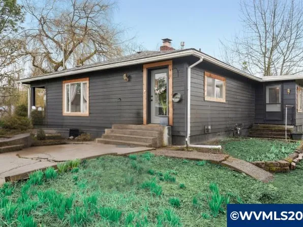 105 Cooper Ln, Philomath, OR 97370