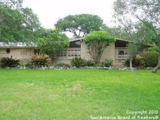 1st image of 327 Donella Dr