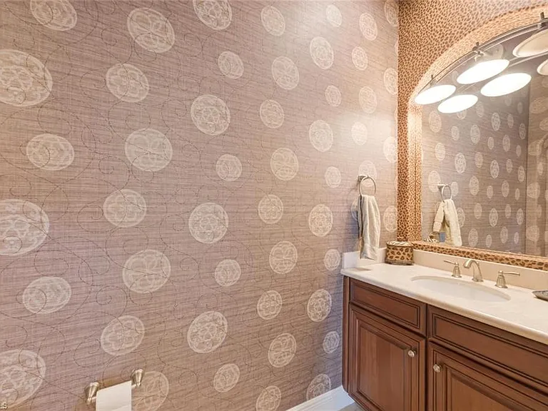 2538 Marquesa Royale Ln #Penthouse 5-301 — Photo 46