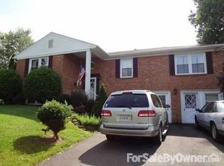 809 Sanhill Dr, Lynchburg, VA 24502