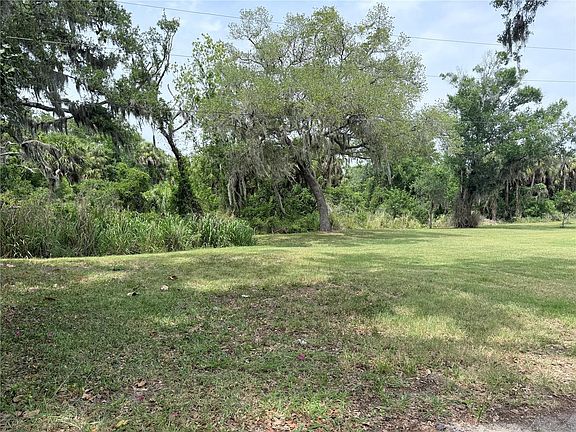 3rd image of 3208 16th Avenue Cir E