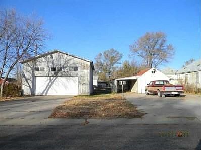 2nd image of 802 W 8th St