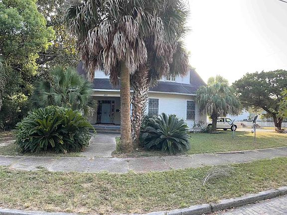 4th image of 423 N Barcelona St