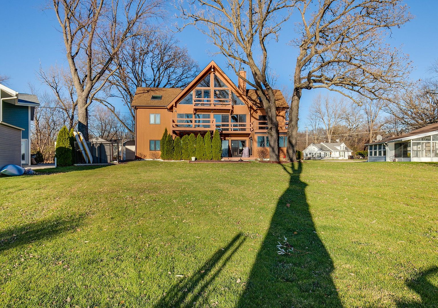 817 Lake Shore Dr, Wauconda, IL 60084 Zillow