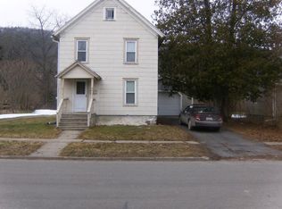18 Coomes St, Norwich, NY 13815