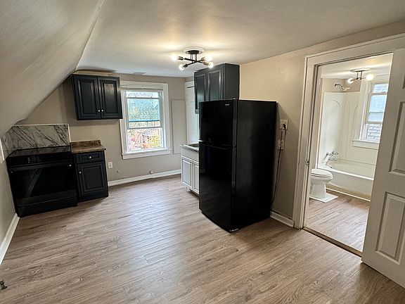 2nd image of 456 S Goodman St #4
