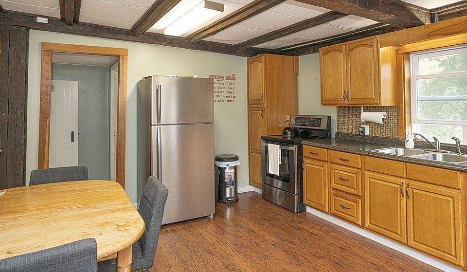 76 Tremont St, Rehoboth, MA 02769 Zillow