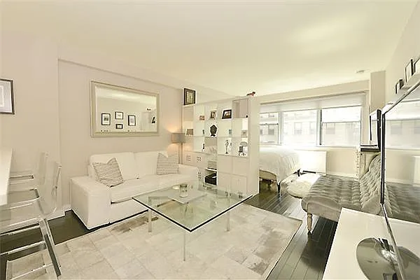 Sold by Sherwood Residential | media 16