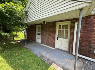 13 1/2 Dunkard Ave, Morgantown, WV 26501