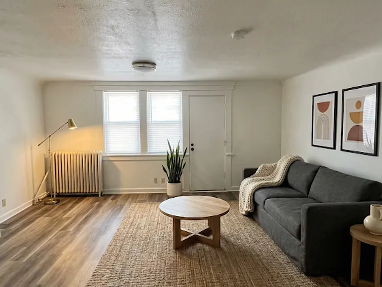 3309 University Ave — Photo 5