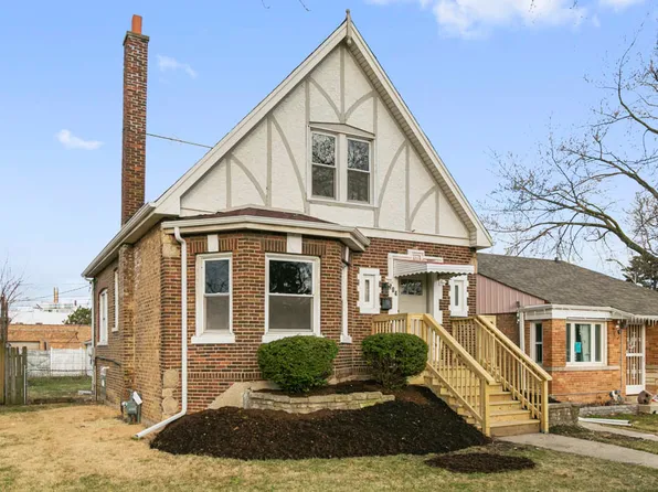 704 24th Ave, Bellwood, IL 60104