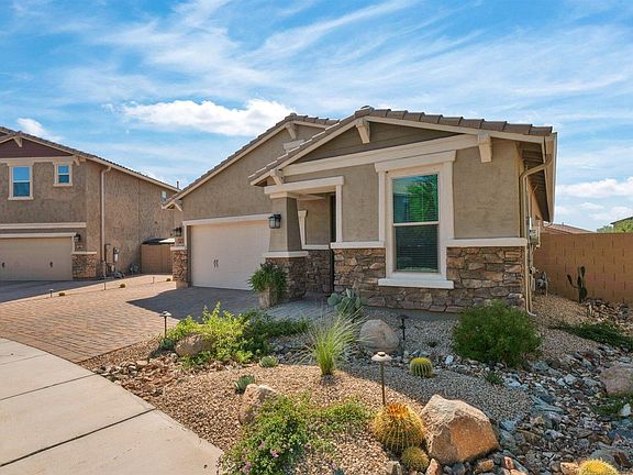 3rd image of 33812 N 30th Dr