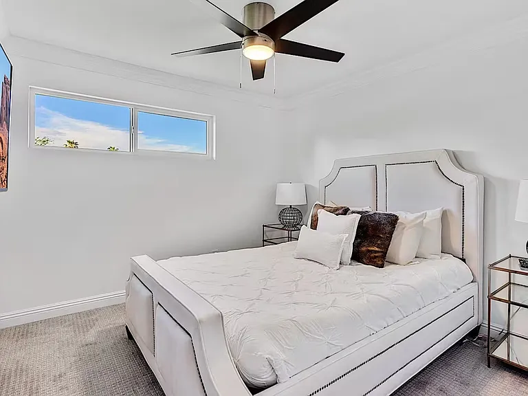 8309 E Highland Ave — Photo 26