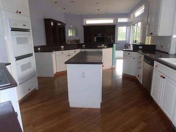 4th image of 7668 NW 50th Ct