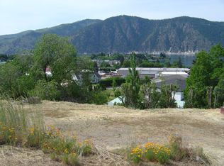 73 Furey Ave, Manson, WA 98831