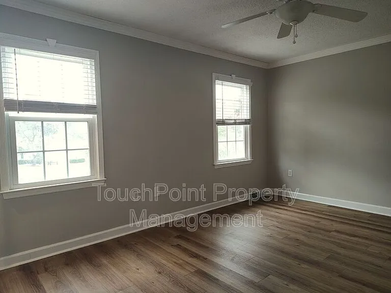 7413 Doves Nest Cir — Photo 16