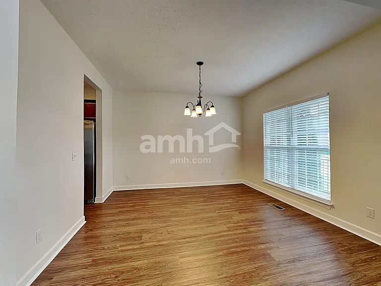6457 Sunnywood Dr — Photo 5