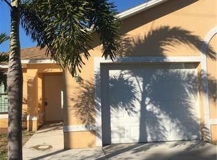 1005 SE 12th Ter, Cape Coral, FL 33990