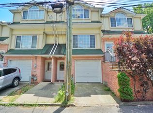 20 Cranberry Ct, Staten Island, NY 10309