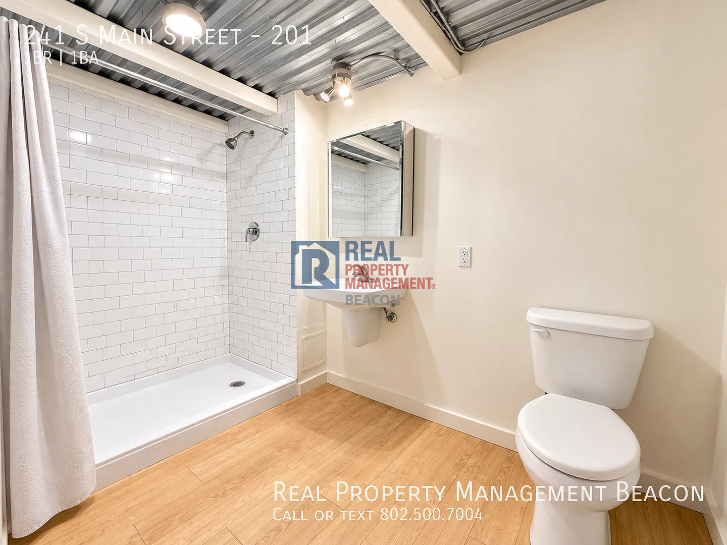 White River Junction, VT - 1 Bath, Loft Apartment - $1995.00 — Photo 4