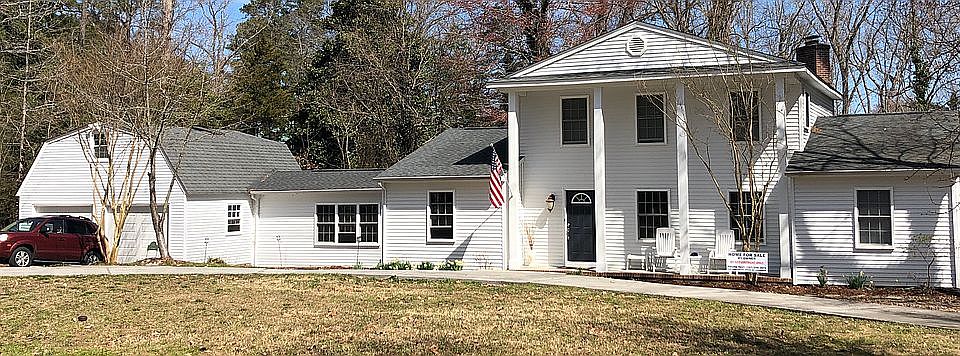 1st image of 100 Shellbank Dr