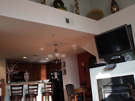 4th image of 947 Pine Forest Ln Unit 1911