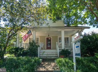 620 24th St S, Arlington, VA 22202