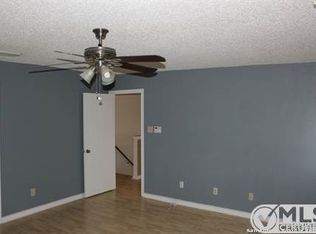 8030 Falcon Meadow Dr, Converse, TX 78109