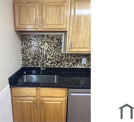 2701 Springdale Rd — Photo 4