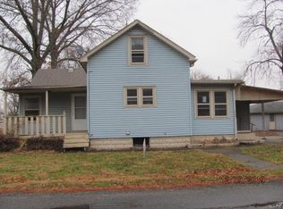 402 Main St, Worden, IL 62097