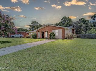 105 Baysden Dr, Jacksonville, NC 28540