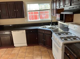 574 Yosemite Way #1, Salinas, CA 93906