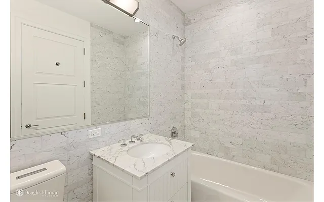 Rented by Douglas Elliman | media 27