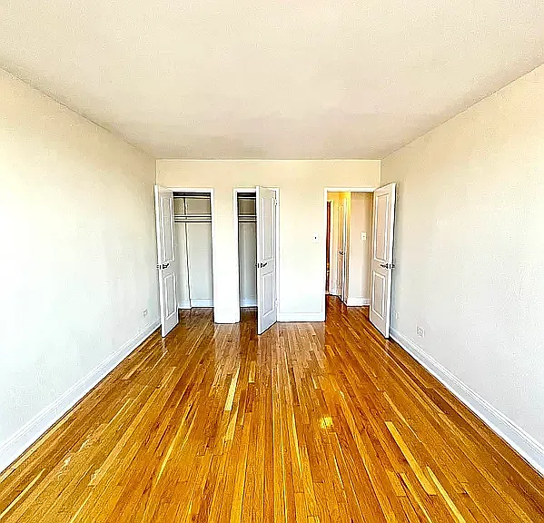 8700 25th Ave #3R — Photo 5