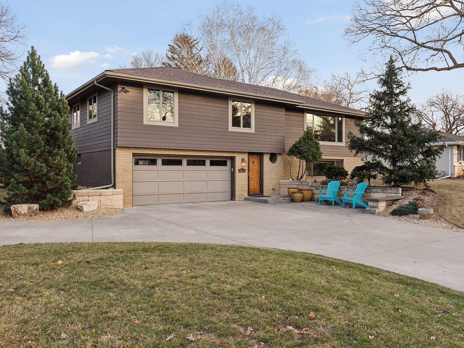 5313 Matterhorn Dr NE, Fridley, MN 55421 | Zillow