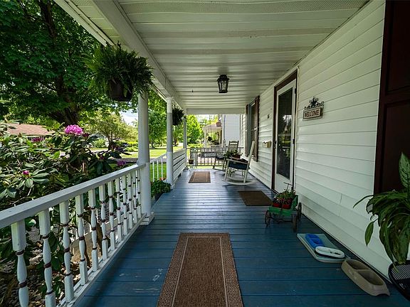 4th image of 16 John St