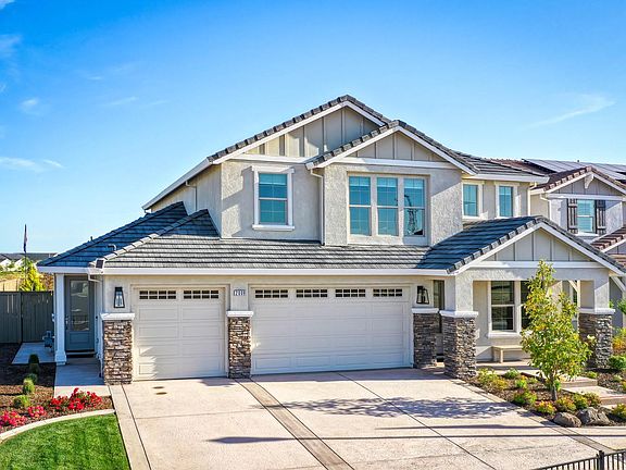 3rd image of 2009 Arbor Ridge Dr