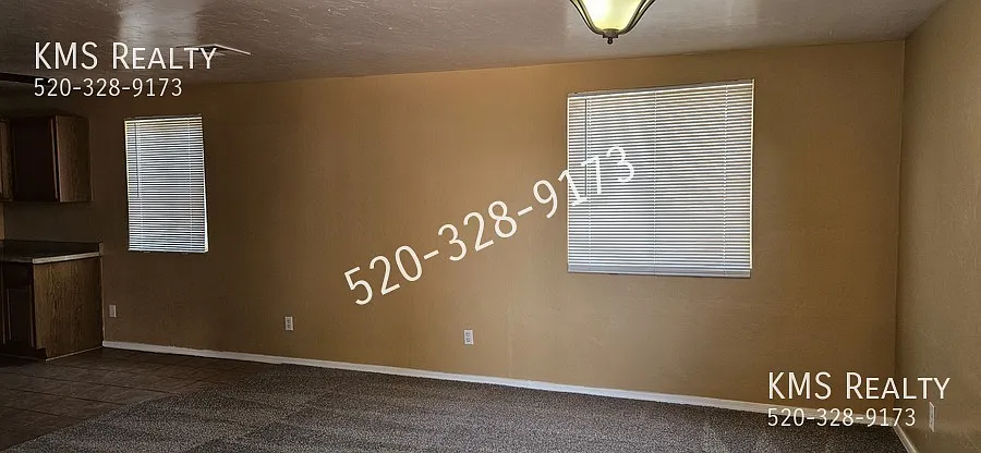 3 Bedroom 2 Bath-3536 E Blacklidge Unit 2-Owner/Agent — Photo 2