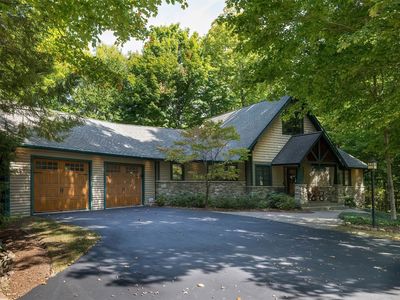 4116 Stone Creek Dr, Erie, PA, 16506