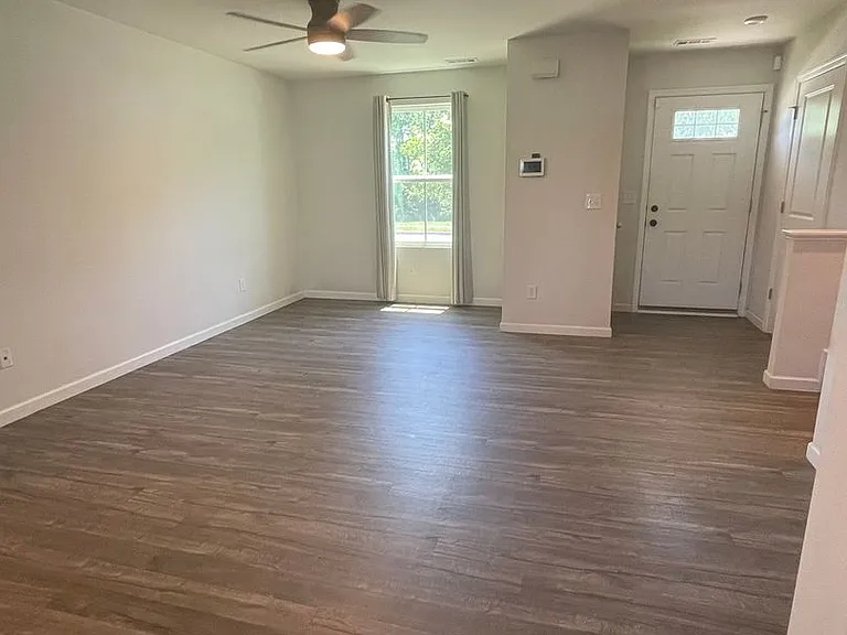 1245 Havenbrook Dr — Photo 2
