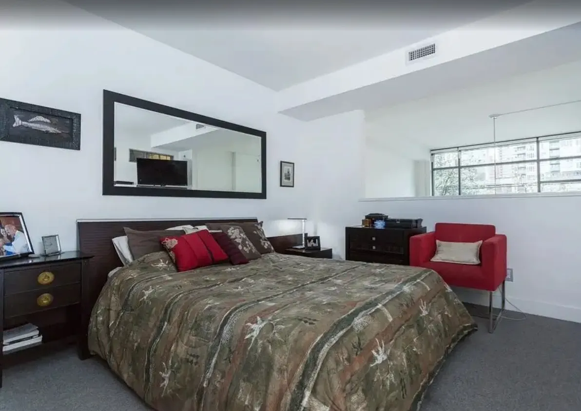 2 bed, 1100 sqft, $3,950 — Photo 2