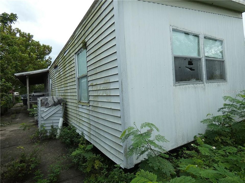 1st image of 14917 De Leon Dr